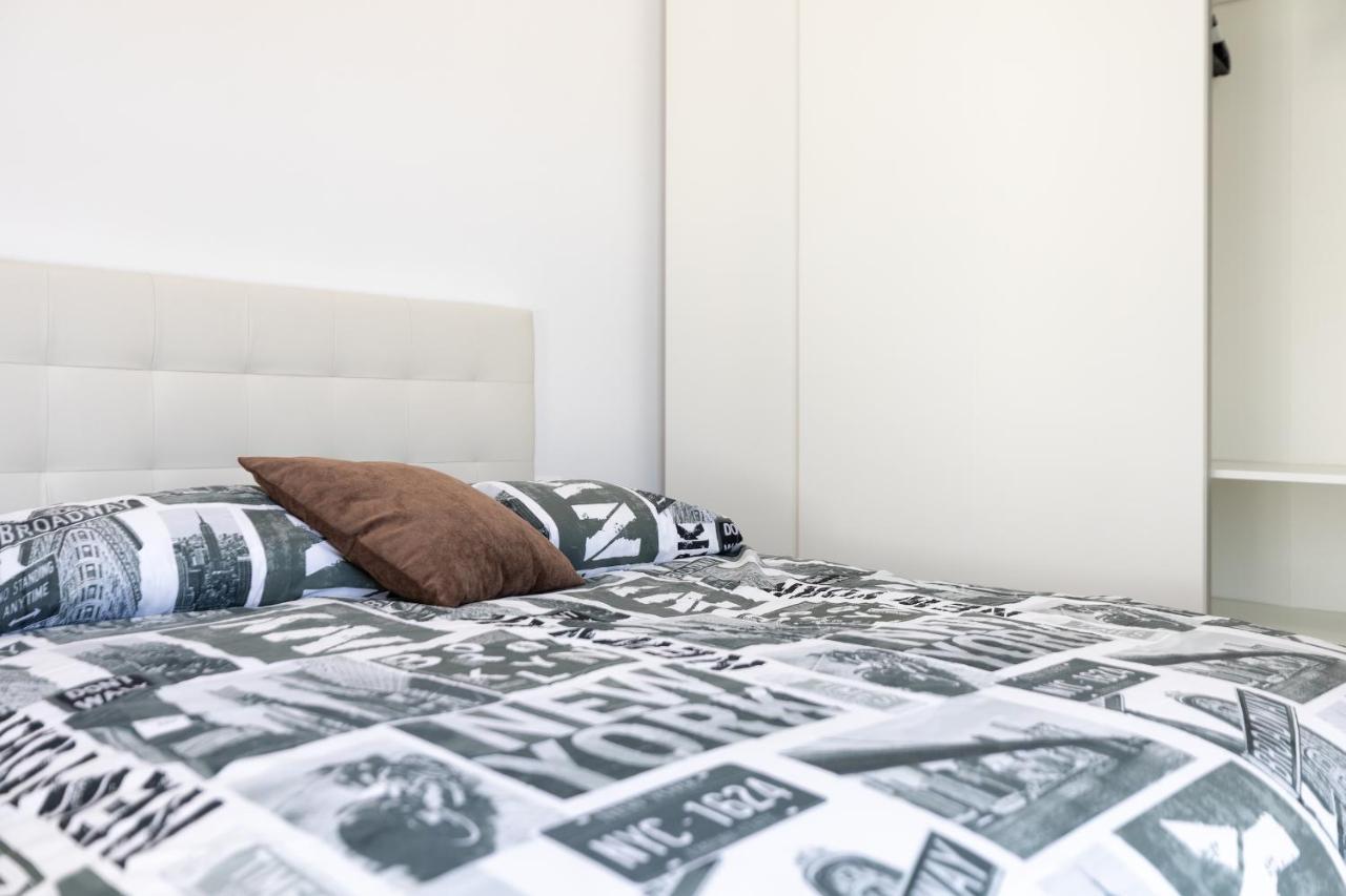 Hauzify I Apartament 4Winds Сан-Фаліу-да-Ґішулс Екстер'єр фото